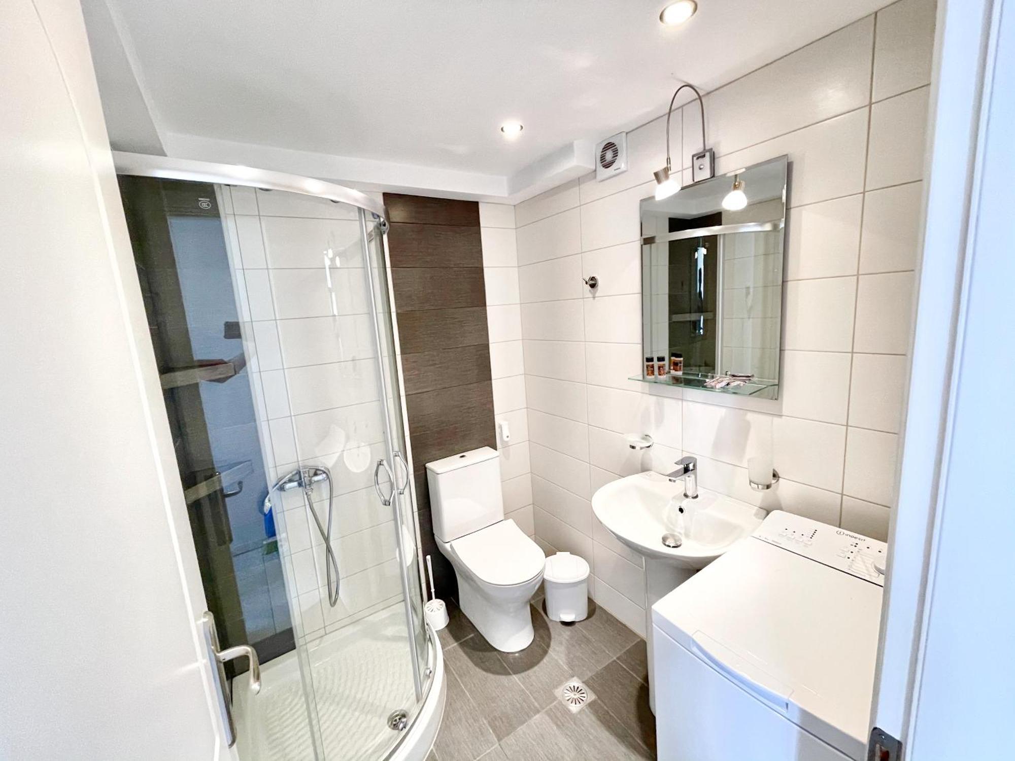 Xenias Rooms Apartments Корони Экстерьер фото